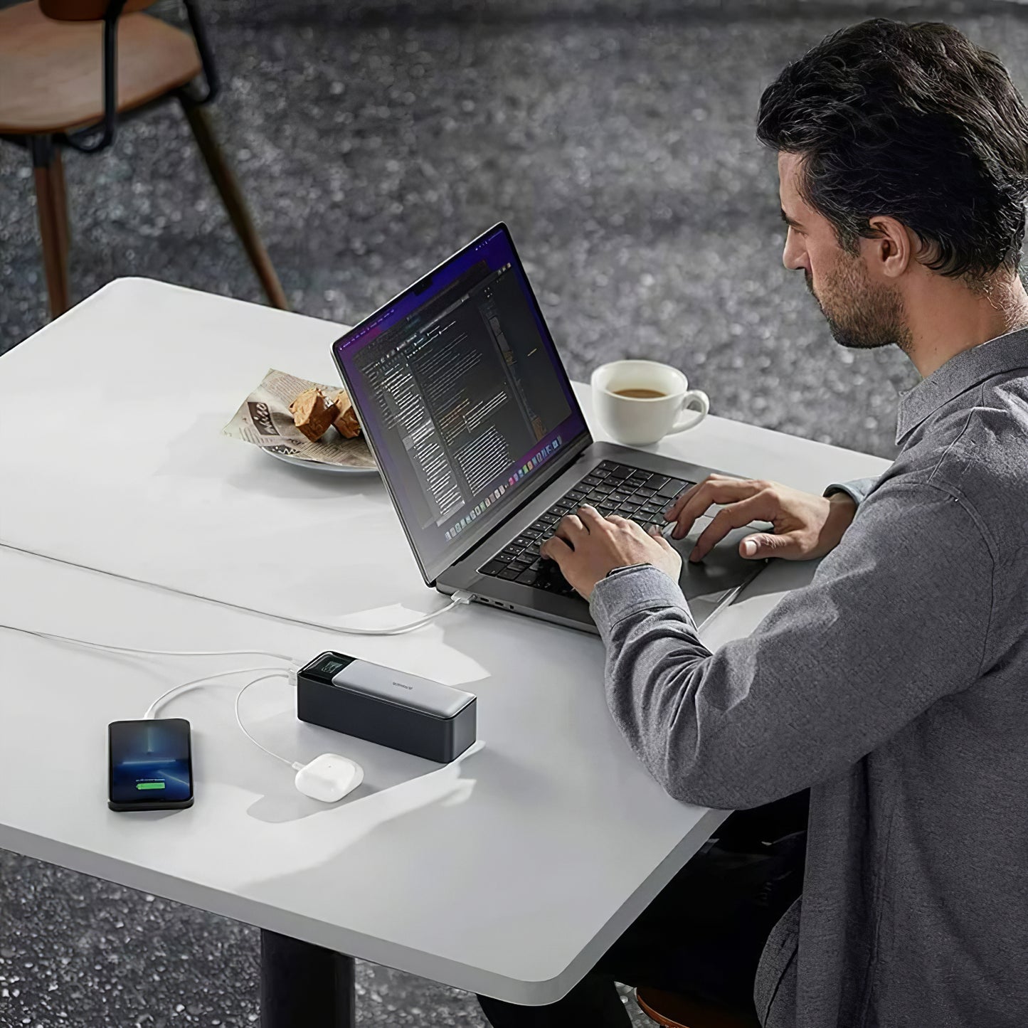 Εξωτερική Μπαταρία Anker 737, 24000mAh, 140W, QC + PD, 1 x USB-A - 2 x USB-C, Μαύρη A1289011