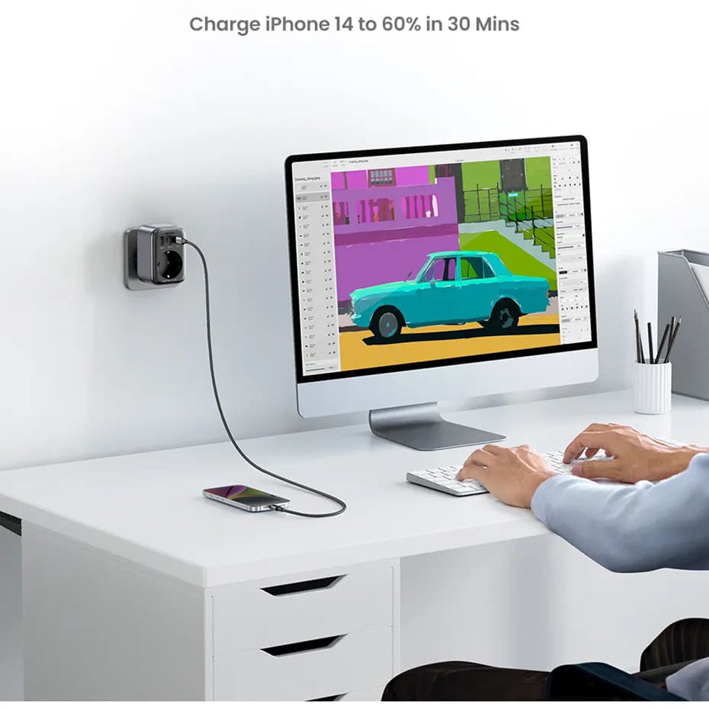 Φορτιστής Δικτύου UGREEN 15289 US, 30W, 3A, 2 x USB-A - 1 x USB-C - 1 x Schuko, Μαύρο