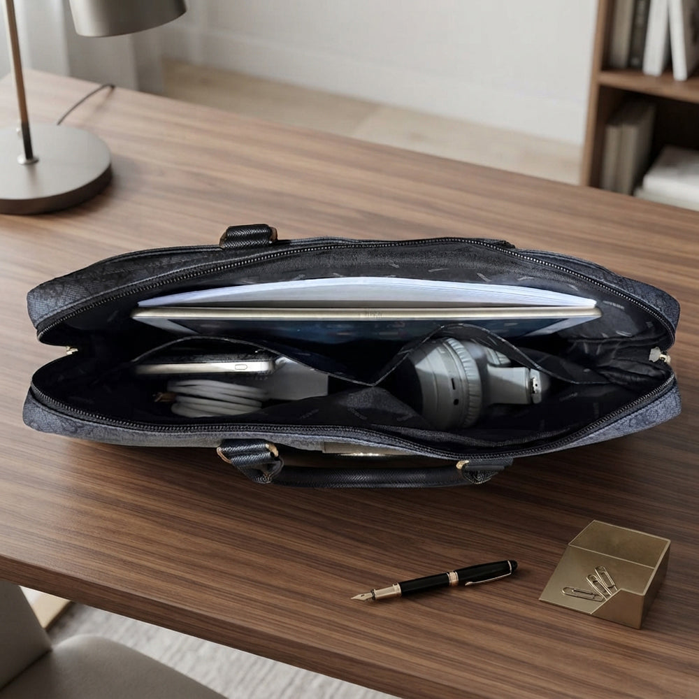 Τσάντα Guess 4G Round Classic Logo για Laptop 16 ιντσών, Μαύρη