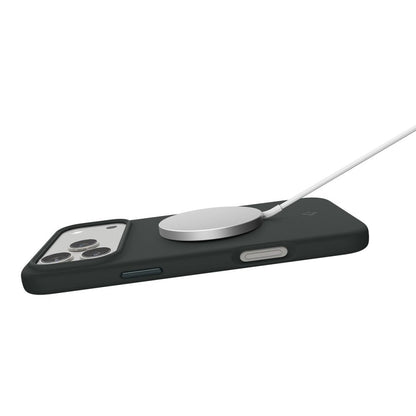 Θήκη MagSafe για Apple iPhone 17 Pro, Spigen, Silicone Fit, Πράσινη