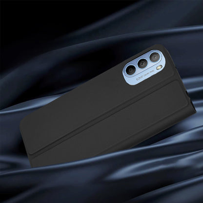Θήκη για Motorola Moto G31 / G41, Techsuit, Magskin Book, Μαύρη