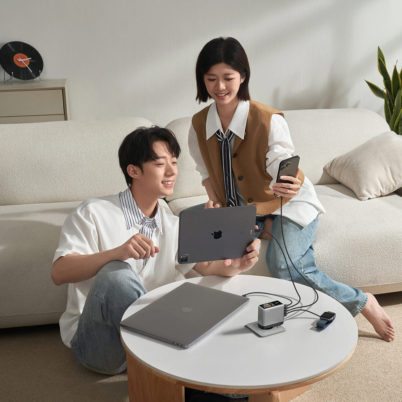 Φορτιστής Δικτύου με Καλώδιο USB-C Cuktech AD1204U Οθόνη, 120W, 6A, 1 x USB-A - 2 x USB-C, Ασημί